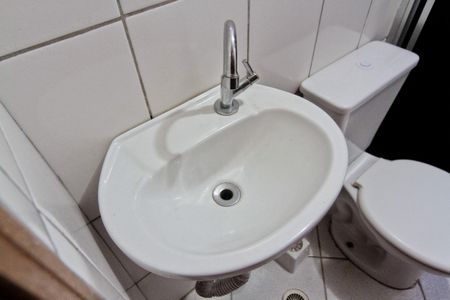 Apartamento à venda com 57m², 2 quartos e sem vagaBanheiro