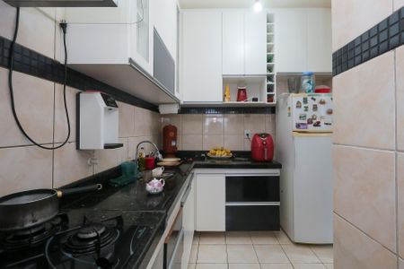 Apartamento à venda com 59m², 3 quartos e 1 vaga Apartamento à venda com 59m², 3 quartos e 1 vagaCozinha e Área de Serviço