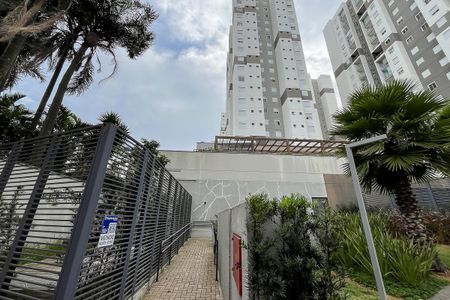 Apartamento à venda com 56m², 2 quartos e 1 vagaFachada + plaquinha