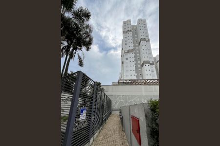 Apartamento à venda com 56m², 2 quartos e 1 vagaFachada + plaquinha