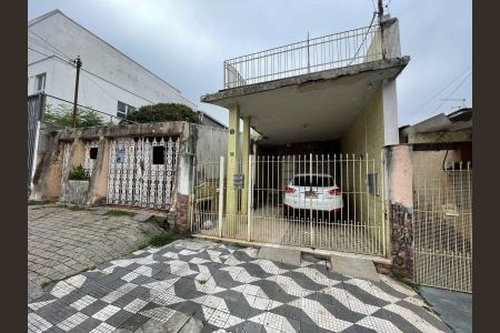 Casa para alugar com 191m², 3 quartos e 1 vagaFachada