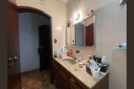 Casa para alugar com 191m², 3 quartos e 1 vagaBanheiro da Suíte