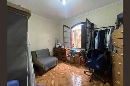 Casa para alugar com 191m², 3 quartos e 1 vagaQuarto 2