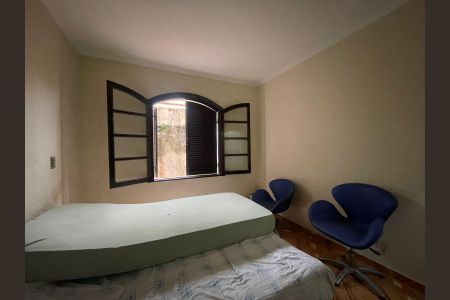 Casa para alugar com 191m², 3 quartos e 1 vagaQuarto 1