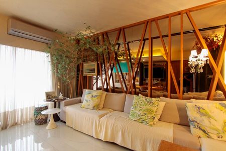 Apartamento à venda com 50m², 1 quarto e 1 vagaSala