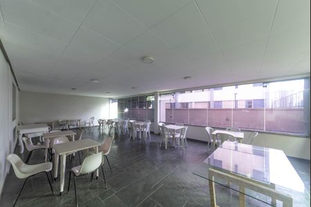 Apartamento para alugar com 95m², 3 quartos e 1 vagaÁrea comum - Salão de festas