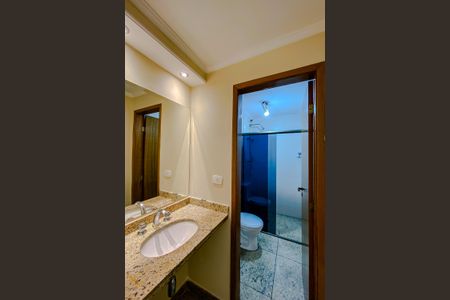 Apartamento à venda com 177m², 4 quartos e 2 vagasBanheiro Social