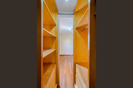 Apartamento à venda com 177m², 4 quartos e 2 vagasSuíte