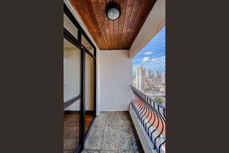 Apartamento à venda com 177m², 4 quartos e 2 vagasVaranda do Quarto 1