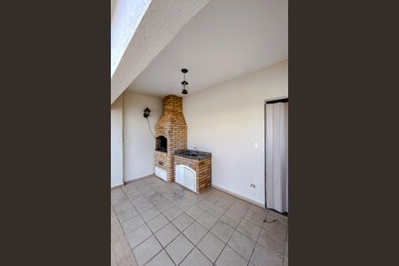 Apartamento à venda com 177m², 4 quartos e 2 vagasChurrasqueira