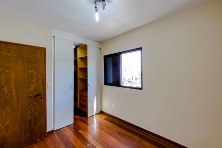 Apartamento à venda com 177m², 4 quartos e 2 vagasSuíte