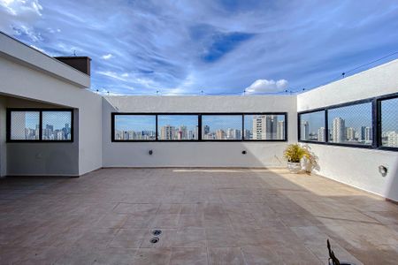 Apartamento à venda com 177m², 4 quartos e 2 vagasÁrea externa