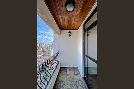 Apartamento à venda com 177m², 4 quartos e 2 vagasVaranda do Quarto 1