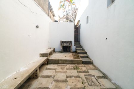 Casa à venda com 250m², 4 quartos e 2 vagasChurrasqueira