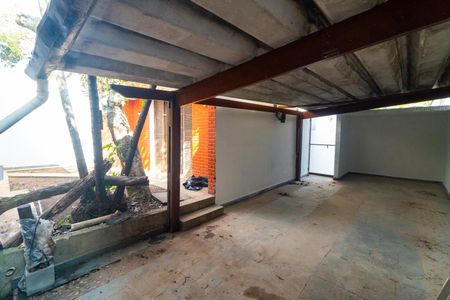 Casa à venda com 250m², 4 quartos e 2 vagasGaragem