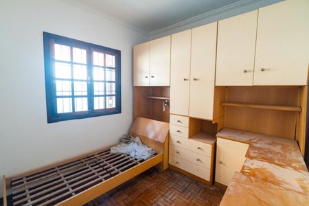 Casa à venda com 250m², 4 quartos e 2 vagasQuarto 2