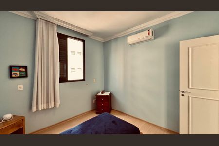 Apartamento à venda com 292m², 4 quartos e 4 vagasQuarto 3