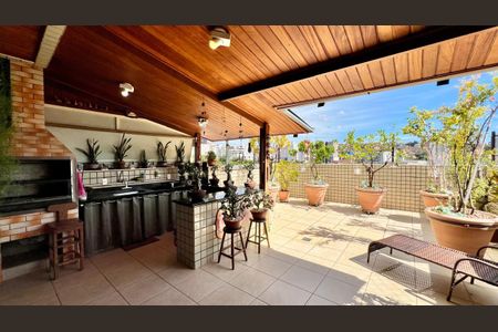 Apartamento à venda com 292m², 4 quartos e 4 vagasEspaço Gourmet