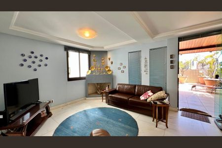 Apartamento à venda com 292m², 4 quartos e 4 vagasSala