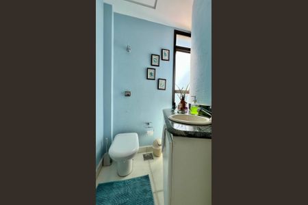 Apartamento à venda com 292m², 4 quartos e 4 vagasBanheiro