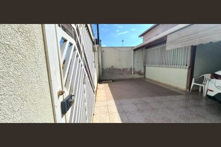Foto 07 de casa à venda com 2 quartos, 125m² em Jardim Nova Europa, Campinas