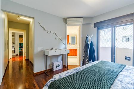 Apartamento à venda com 227m², 3 quartos e 3 vagasSuíte 3