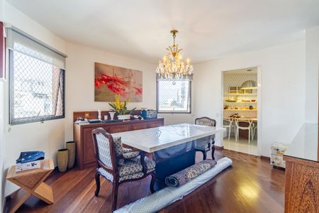 Apartamento à venda com 227m², 3 quartos e 3 vagasSala