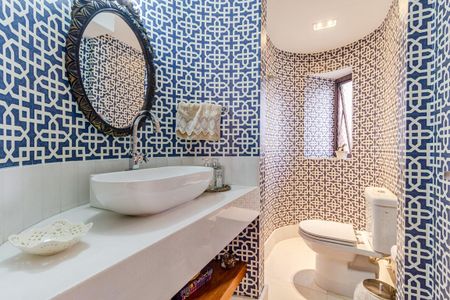 Apartamento à venda com 227m², 3 quartos e 3 vagasBanheiro da Suíte 3