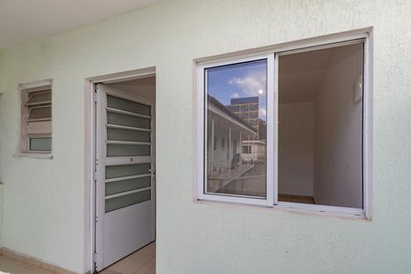 Studio para alugar com 17m², 1 quarto e sem vaga Studio para alugar com 17m², 1 quarto e sem vagaEntrada