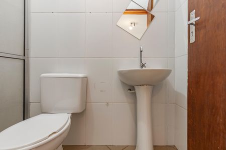 Studio para alugar com 17m², 1 quarto e sem vaga Studio para alugar com 17m², 1 quarto e sem vagaBanheiro