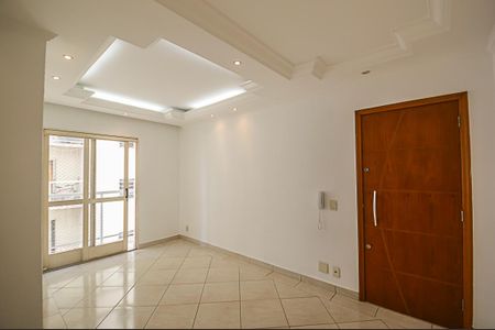 Apartamento à venda com 55m², 2 quartos e 1 vaga Apartamento à venda com 55m², 2 quartos e 1 vagaSala