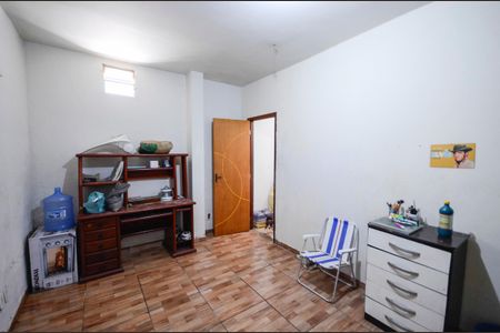 Casa à venda com 60m², 3 quartos e sem vagaSuíte