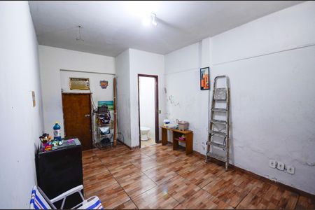 Casa à venda com 60m², 3 quartos e sem vagaSuíte