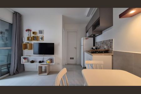 Sala casa 2 de casa para alugar com 1 quarto, 50m² em Vila Clementino, São Paulo