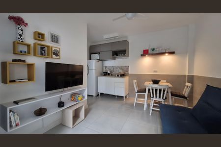 Sala casa 2 de casa para alugar com 1 quarto, 50m² em Vila Clementino, São Paulo