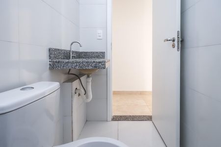 Apartamento à venda com 41m², 2 quartos e sem vagaBanheiro