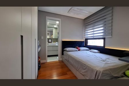 Apartamento à venda com 125m², 3 quartos e 3 vagasSuíte 3