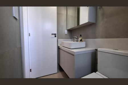 Apartamento à venda com 125m², 3 quartos e 3 vagasBanheiro da Suíte 2