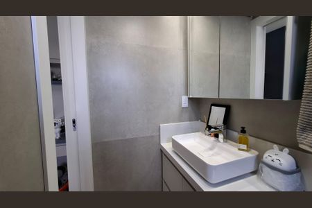 Apartamento à venda com 125m², 3 quartos e 3 vagasBanheiro da Suíte 3