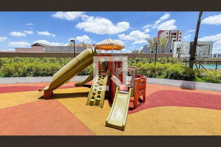 Apartamento à venda com 125m², 3 quartos e 3 vagasÁrea comum - Playground
