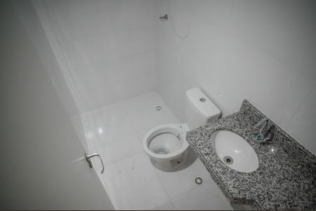 Apartamento à venda com 40m², 2 quartos e sem vagaBanheiro