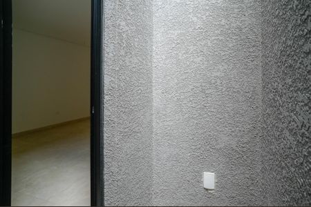 Apartamento à venda com 40m², 2 quartos e sem vagaSacada