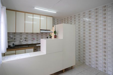 Casa à venda com 200m², 4 quartos e 3 vagasCozinha