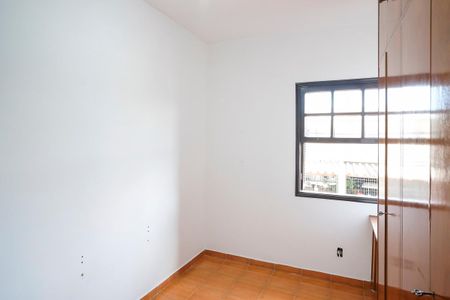 Casa à venda com 200m², 4 quartos e 3 vagasQuarto 4