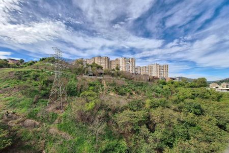 Apartamento à venda com 55m², 2 quartos e 1 vagaQuarto 2