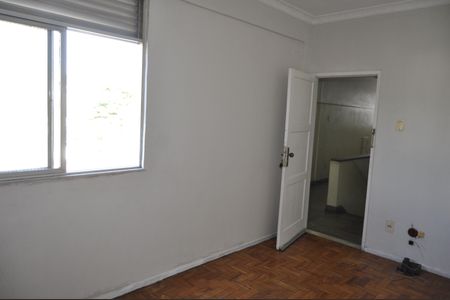 Apartamento à venda com 73m², 3 quartos e sem vagaSala