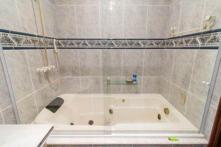 Apartamento à venda com 85m², 2 quartos e 1 vagaBanheiro