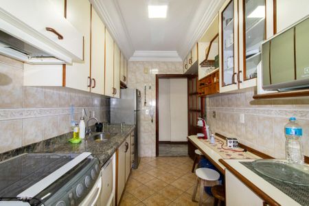Apartamento à venda com 85m², 2 quartos e 1 vagaCozinha