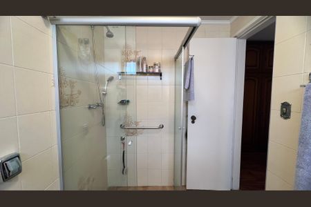 Apartamento à venda com 135m², 3 quartos e 1 vagaBanheiro da Suíte