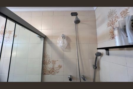 Apartamento à venda com 135m², 3 quartos e 1 vagaBanheiro da Suíte